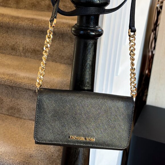 Michael Michael Kors Jet Set Travel Black Saffiano Leather Crossbody Bag - Picture 2 of 6